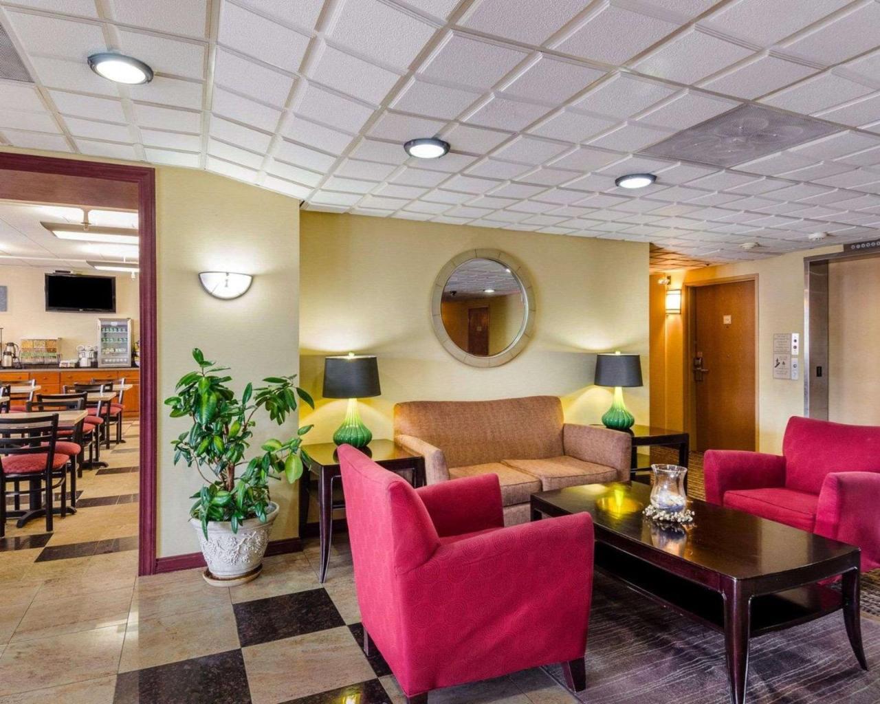 Holiday Inn Express - Fall River North Dış mekan fotoğraf