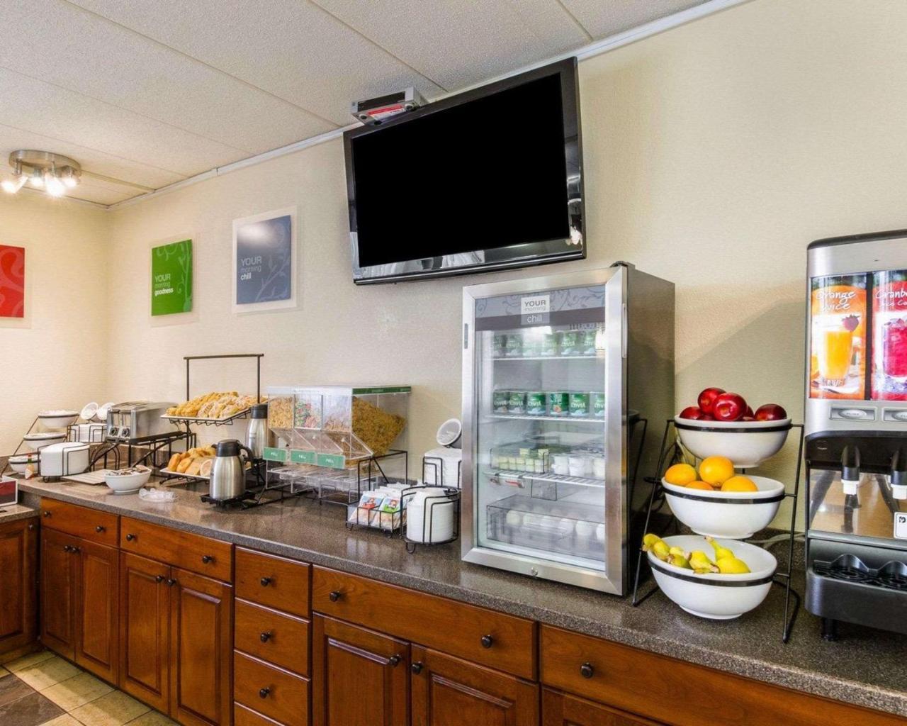 Holiday Inn Express - Fall River North Dış mekan fotoğraf